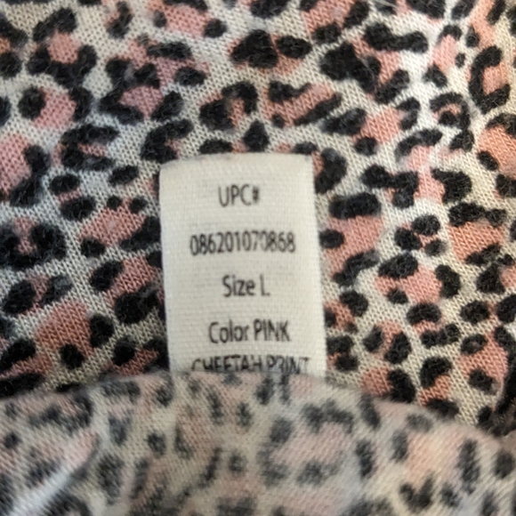 Cuddl Duds Pink Cheetah Print Pajama Top Women's Large Comfy Long Sleeve - Picture 12 of 12